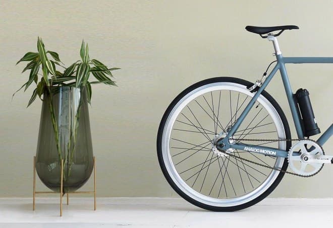 シンプルで軽く、低価格な電動アシスト自転車「AM1」
