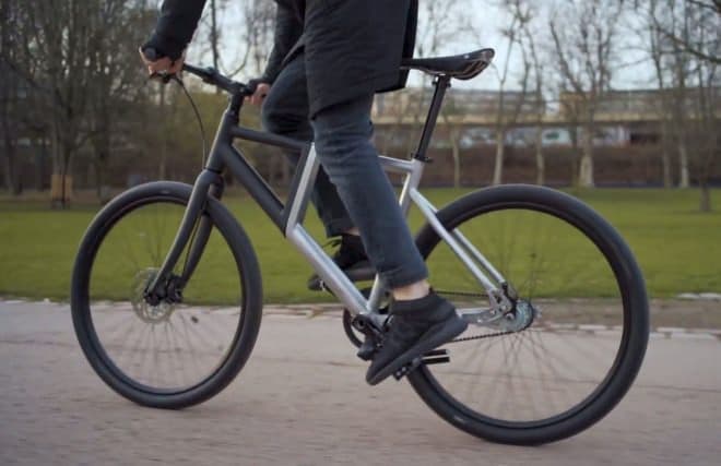 折り畳みに見えない折り畳み自転車、Kruschhausen Cyclesの「Fiiz」