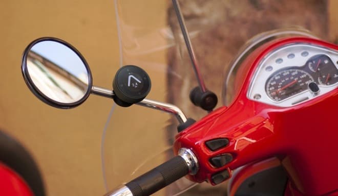 自由なバイクライダー向けの、自由なバイク用ナビ「Beeline Moto」
