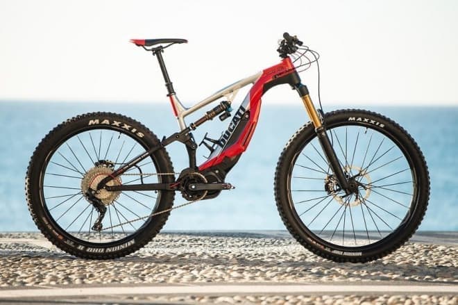 DucatiがMTBタイプの電動アシスト自転車「MIG-RR」を世界初披露