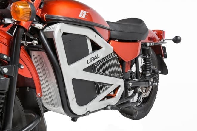 Uralが電動バイクのプロトタイプを発表
