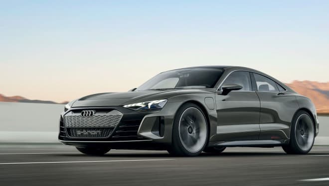 800ボルトで高速充電できる電気自動車 ― Audiの「 e-tron GT concept」
