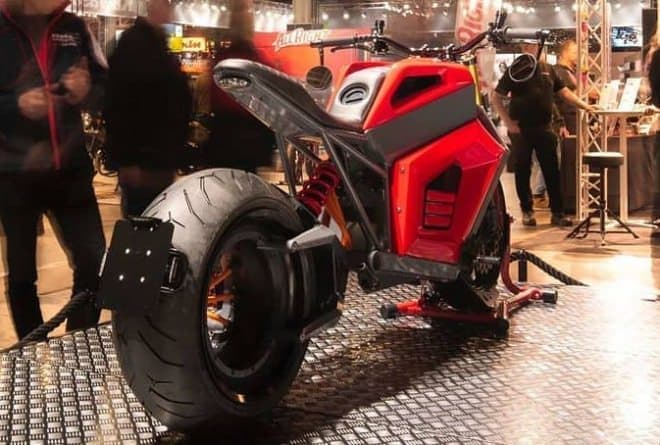 ハブレスホイールの電動バイク RMK Vehicles「E2」、ついにプロトタイプを公開