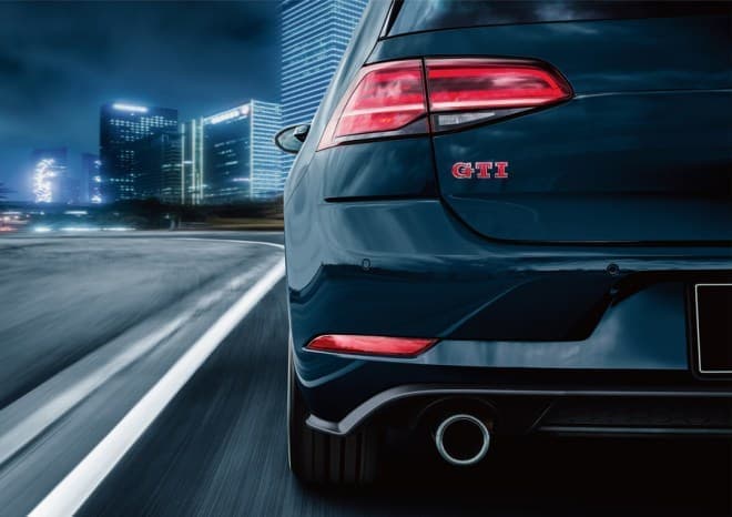 VWのホットハッチGTIシリーズ、今年も登場！ ― 特別仕様車「up! GTI」「Golf GTI Performance」
