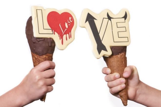 愛は負け戦？－バレンタインは、告白後の方が大変なんだよ、ということを暗示するアイスクリームGIAPOの「LOVE」