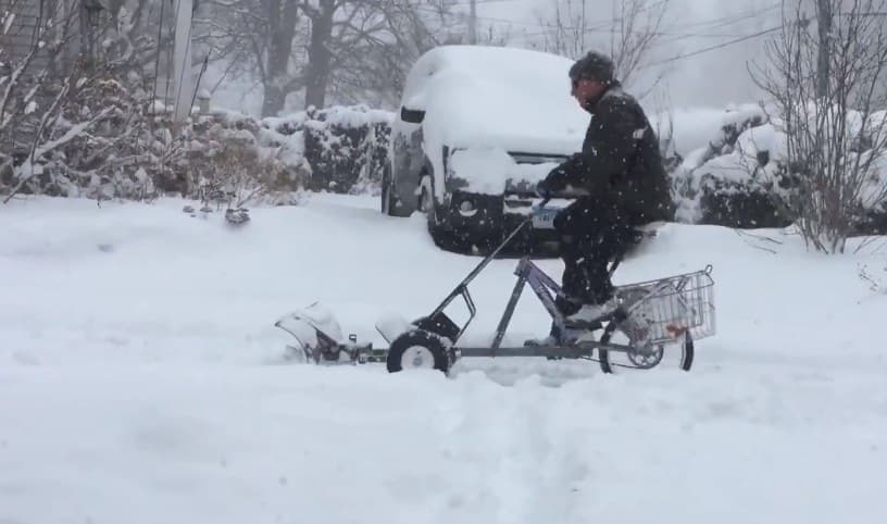 雪かき自転車は、思ったよりも除雪性能が高いようです