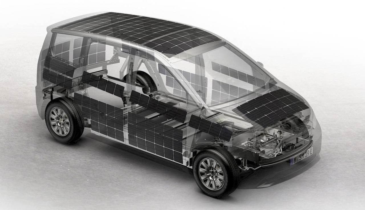 充電がいらない電気自動車 Sono Motors「Sion」量産試作モデル公開 