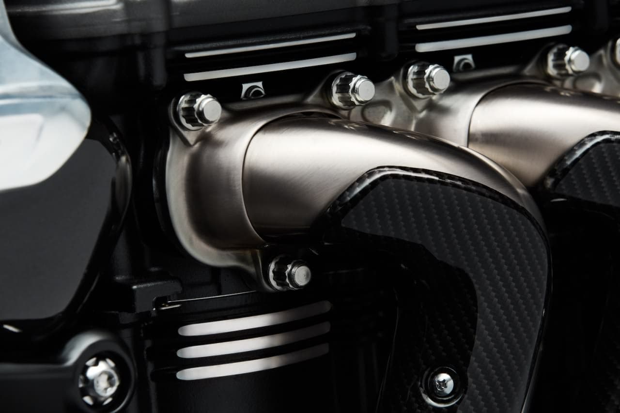 世界最大2,500ccエンジンを搭載したバイク　トライアンフ「ROCKET 3 TFC」
