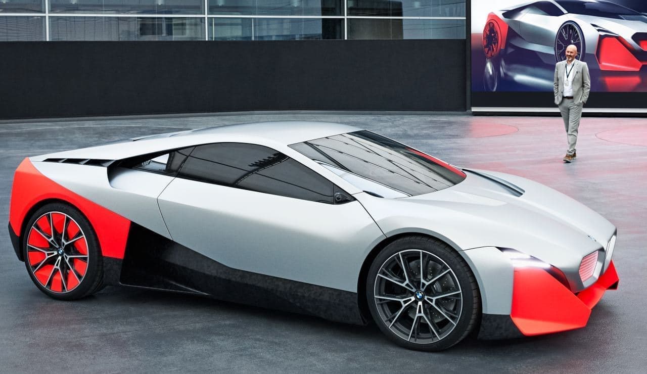 最新テクノロジーでドライビングをもっと楽しく ― BMWのコンセプトカー「VISION M NEXT」