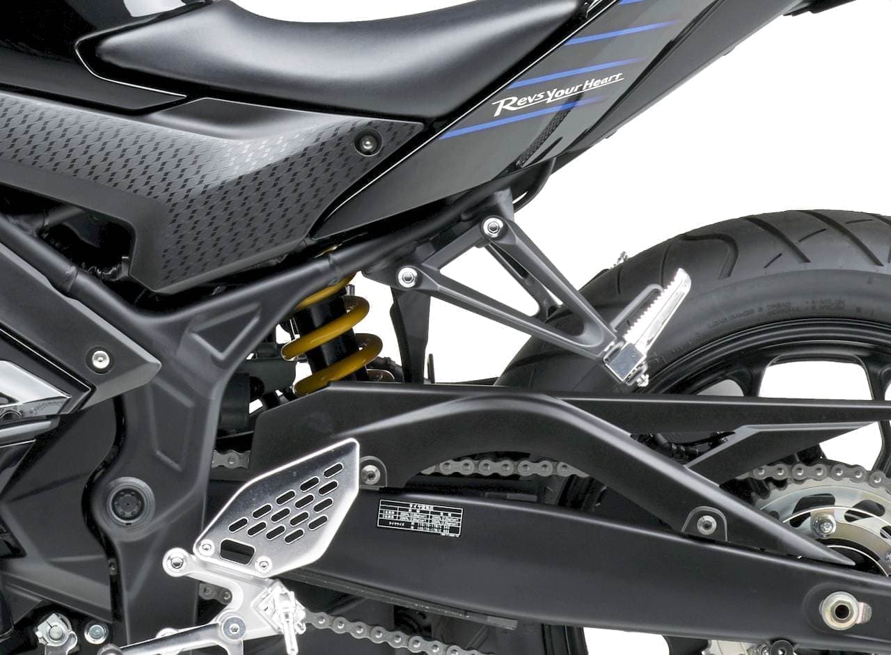 ヤマハ「YZF-R3 ABS」「YZF-R25 ABS」に、MotoGPマシンのイメージを再現した限定モデル