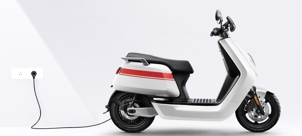XEAMブランドの電動バイク「NGT」、東京モーターショーに登場