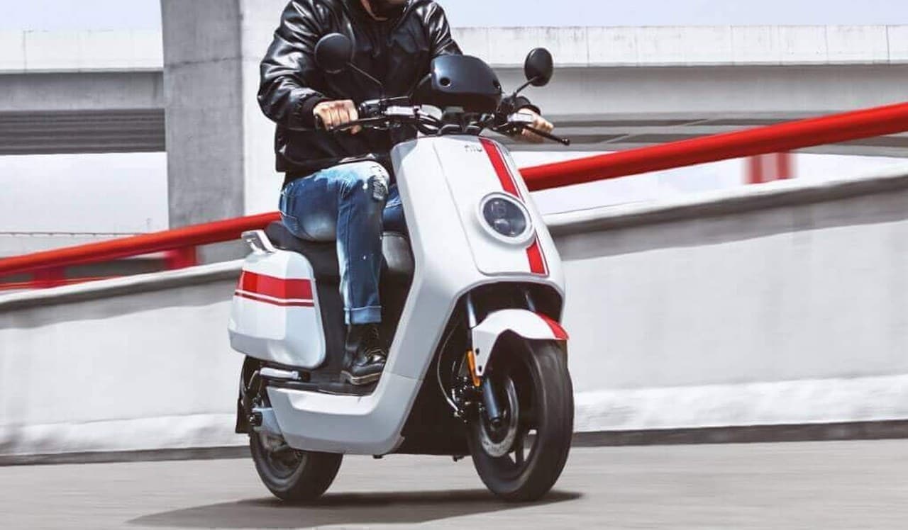 XEAMブランドの電動バイク「NGT」、東京モーターショーに登場