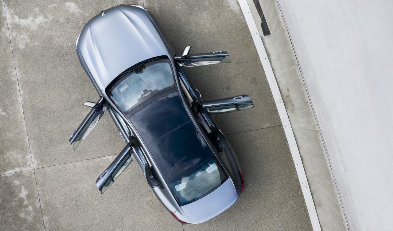 新型「BMW 8シリーズ グラン クーペ」販売開始