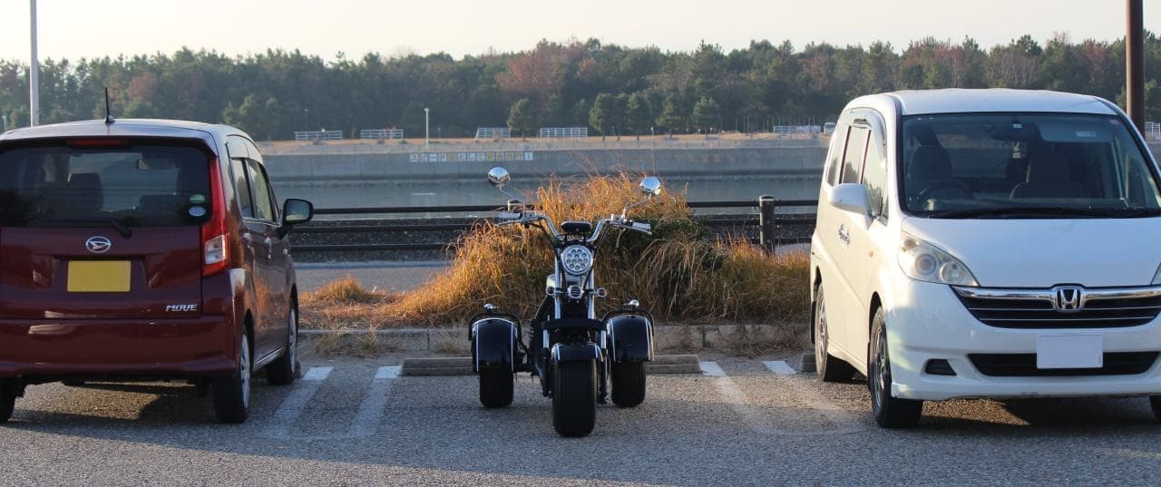 普通自動車免許で公道を走れる電動バイク「BLAZE EV TRIKE」