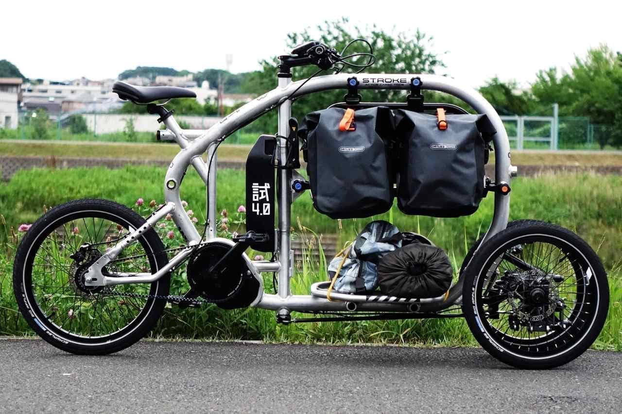 自転車でも「見せる収納（搭載？）」―“高さ”を活かした電動アシスト三輪カーゴバイク「STROKE」