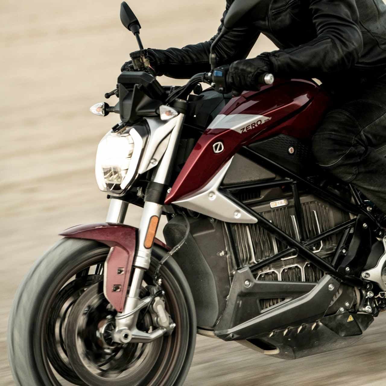 電動バイクZero Motorcycles「SR/F」をXEAMが輸入開始