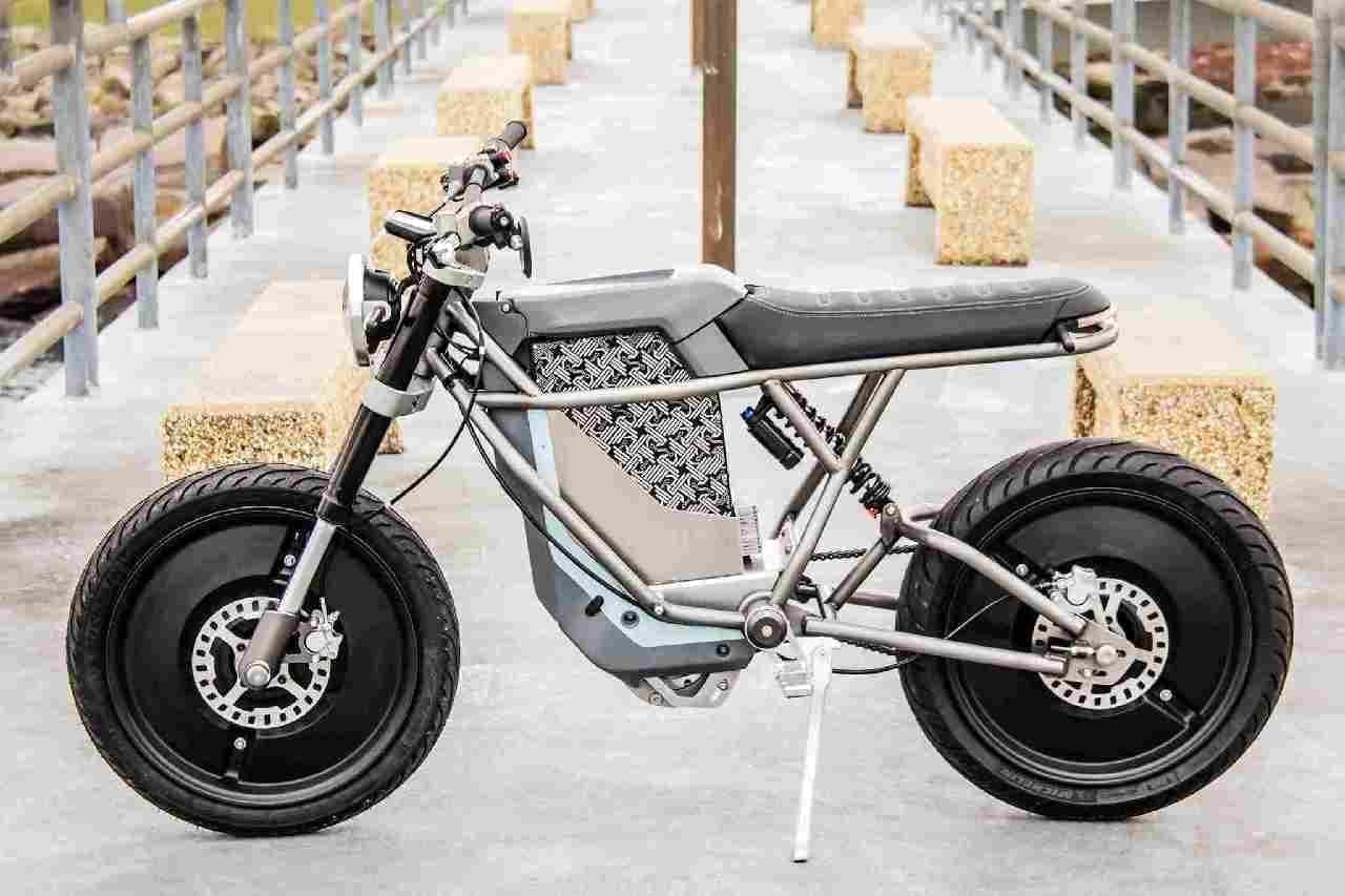 Cleveland CycleWerksの電動バイク「FALCON BLK」
