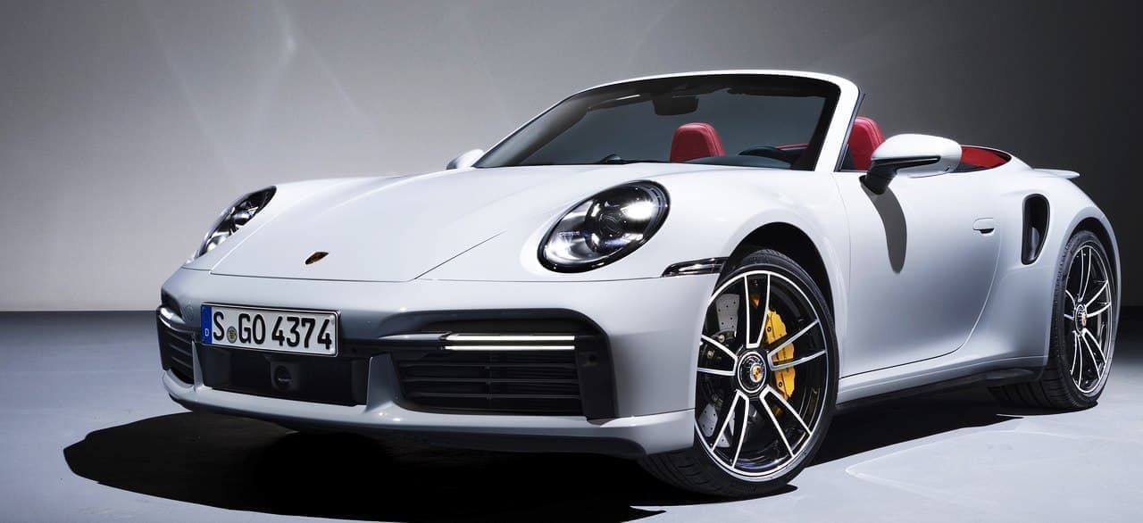 価格は2,892万円から ― ポルシェが新型「911ターボS」の予約受注を開始