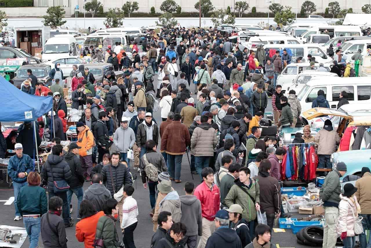 400台のレトロカーが集結する「昭和レトロカー万博2020」