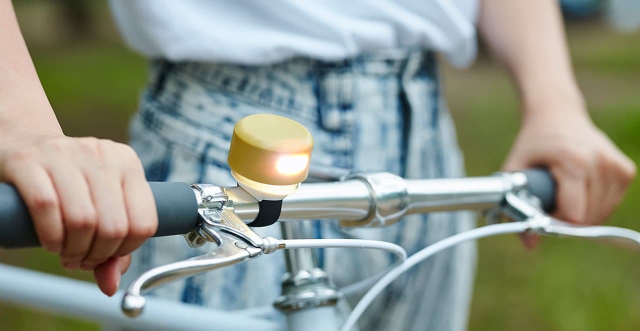 ランタンとしても使える自転車ライト「MUNIランタンライト」