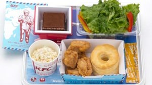 JAL 機内食に「ケンタッキー」--チキンからデザートまでボリュームたっぷり