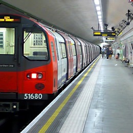地下鉄の排熱を利用した一般家庭の暖房システム、ロンドンの地下鉄でスタート