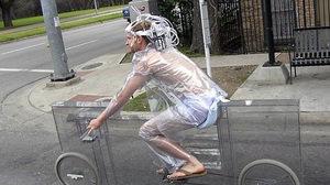 透明な自転車「Invisible Bike」は、制作者が主張するほど透明ではなかった