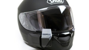 バイクのヘルメットがナビに！ ― シールドに情報を投影するヘッドアップディスプレイ「NUVIZ Ride:HUD」