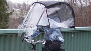 自転車を屋根付きにしてくれる「Veltop」―雨の日の自転車通勤におススメ