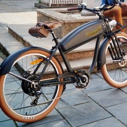 レトロバイク風の電動アシスト自転車「Ariel Rider」