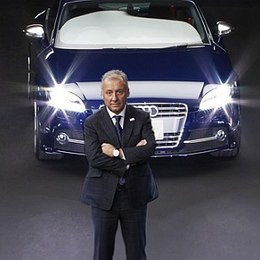 Audi、サッカー日本代表を応援する限定車「SAMURAI BLUE 11 Limited Edition」11モデルを発表