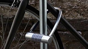 自転車にも「キーレスエントリー」を！ ― スマートフォンで解錠する自転車カギ「SKYLOCK」