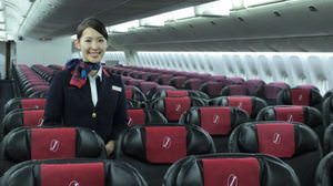 国内の長距離フライトに革命!? JAL の新機材「JAL SKY NEXT」を体験
