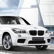 夏のリゾートシーズン到来！ ― リゾート地に溶け込む BMW X1 の限定車「BMW X1 Exclusive Sport」、160台限定で発売