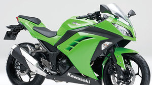 カワサキ、アシスト＆スリッパークラッチ搭載の2015年モデル「Ninja 250」など発表