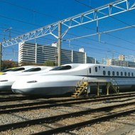 東海道新幹線の開通50周年記念「新幹線トレジャー・ボックス」が重版