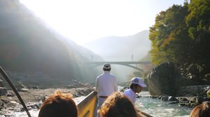 【ゆる旅コラム】京都嵐山で保津川下り--紅葉シーズン最盛期の京都にノープランで突入