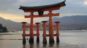 訪れたい国 No.1は「日本」－ APEC における旅行に関する意識・動向調査