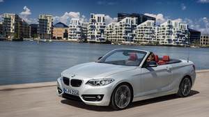 BMW の新しいコンパクトオープンモデル「ニュー BMW 2シリーズ カブリオレ」
