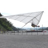 “空を飛べるサービスエリア”静岡SAでハンググライダー・熱気球体験！ 7月25日、26日の2日間