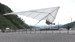 “空を飛べるサービスエリア”静岡SAでハンググライダー・熱気球体験！ 7月25日、26日の2日間