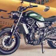 ヤマハ、スポーツヘリテージバイク「XSR700」を英国で発表―レトロスタイルと最新のテクノロジーの融合