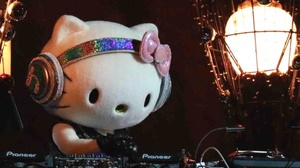 DJ Hello Kitty、今年も登場？―サンリオピューロランドのオールナイトハロウィンパーティ「PINK sensation 2015」開催決定