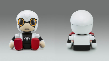クルマだけじゃないよ！トヨタ、小さなロボット「キロボミニ」公開