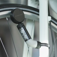 「渦電流」を活用した自転車用ライト「NEO」―バッテリーの充電や予備電池の持ち歩きはもういらない