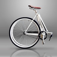 10秒で2つ折りにできる自転車「FUBifixie」―折り畳みなのに格好良いフィクシー