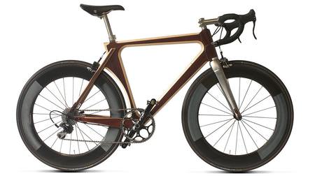 大人の木馬？木製フレームの自転車 Selvaの「Ti XXII」…木工技術とチタンの出会い