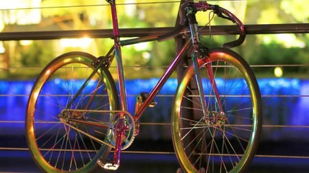 「カメレオン」という名の自転車―角度によって見え方が変わる700Cシングルスピードの「Chamaleon」
