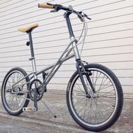 前後輪駆動（2WD）の自転車を開発するDOUBLEが、初のミニベロ「DOUBLE Mini-Velo」を販売