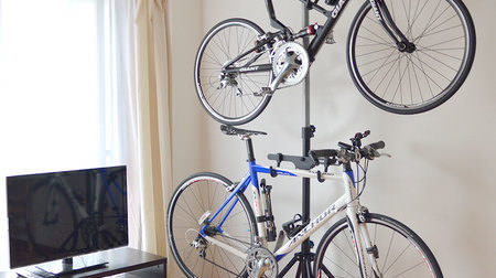 1本で2台の自転車を室内保管―「自転車2台縦置きポールスタンド」